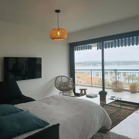 Apartment Luxe Vue Epoustouflante En Face Des Plages